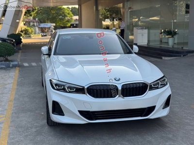Xe BMW 3 Series 320i Sport Line 2024