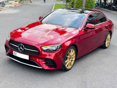 Xe Mercedes Benz E class E300 AMG 2022