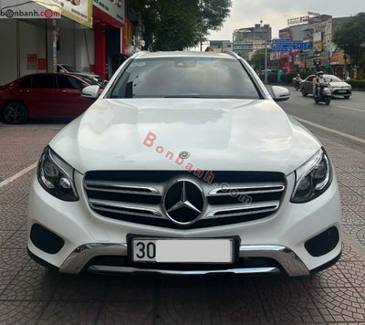 Xe Mercedes Benz GLC 250 4Matic 2018