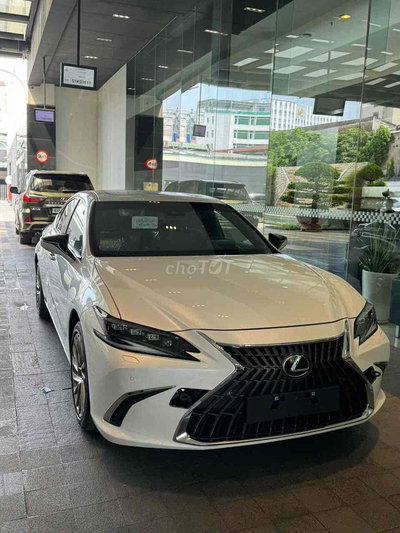 Lexus ES300h-2023-Trắng-Odo: 3.500km