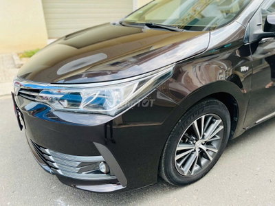 Toyota Corolla Altis 2017 1.8G
