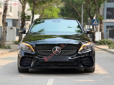 Xe Mercedes Benz C class C300 AMG 2020