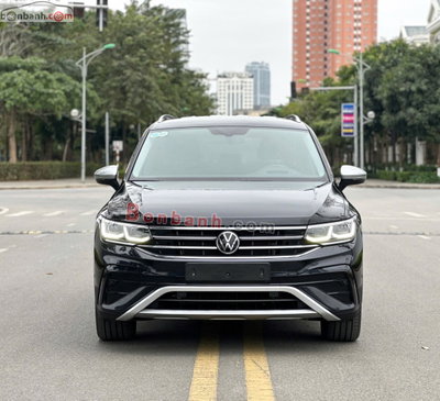Xe Volkswagen Tiguan Allspace 2022
