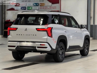 Xe Mitsubishi Destinator Premium 2026