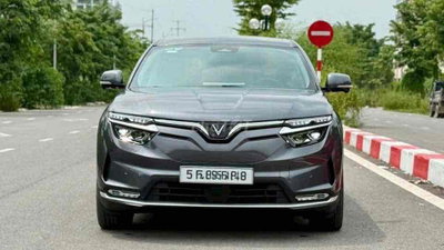 VinFast VF8 2023 Eco - 40000 km