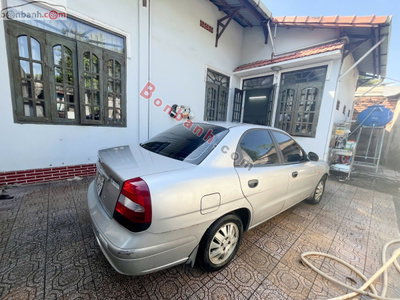 Xe Daewoo Nubira II 1.6 2003