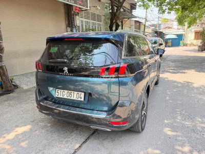Peugeot 5008 2018 Xanh