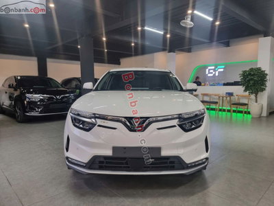 Xe VinFast VF8 Plus AWD 2022