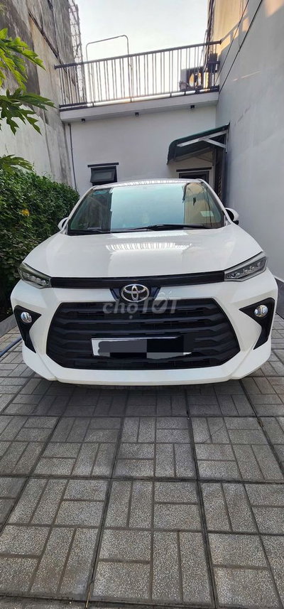 Toyota Avanza 2023 Trắng 35.200 km