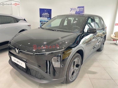 Xe VinFast VF MPV 7 AT 2026