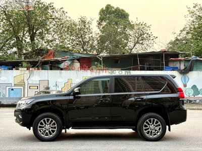 Xe Toyota Prado VX 2.7L 2019