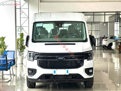 Xe Ford Transit Trend 2025