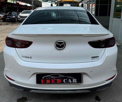 Mazda 3 2024 Luxury 21000 km Trắng