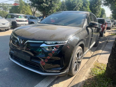 Xe VinFast VF8 Plus AWD 2023