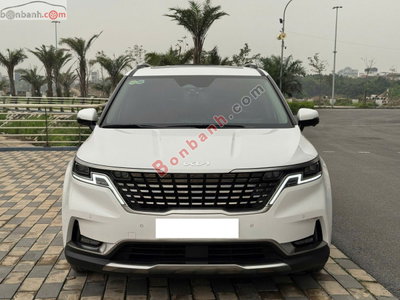 Xe Kia Carnival Signature 3.5G 2024