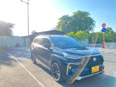 Toyota Veloz TOP 2022 Đen 46553 km
