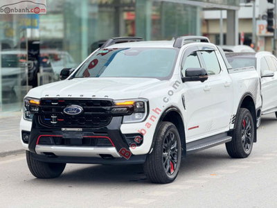 Xe Ford Ranger Stormtrak 2.0L 4x4 AT 2024