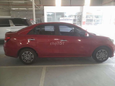 Kia soluto 2022 Deluxe màu Đỏ