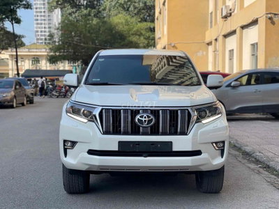 Toyota Prado VX model 2018 siêu đẹp 10 vạn km