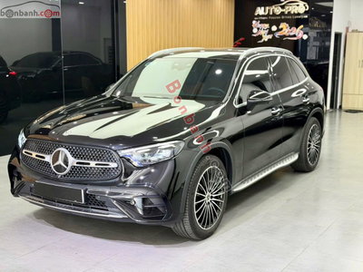 Xe Mercedes Benz GLC 300 4Matic 2023