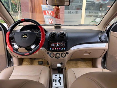 Chevrolet Aveo Bạc 5 chỗ tự động