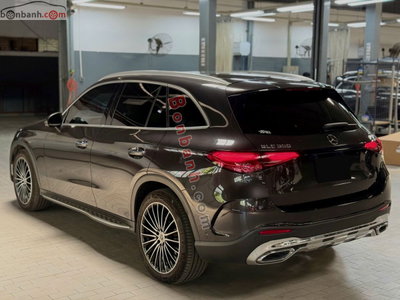 Xe Mercedes Benz GLC 300 4Matic 2023