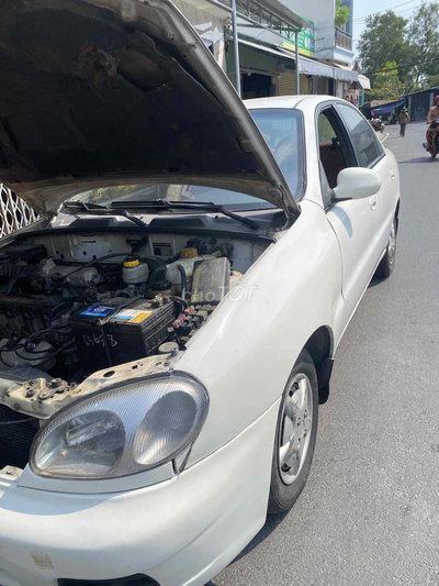 Daewoo Lanos Trắng Số sàn