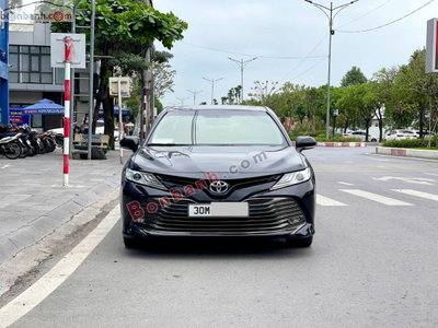 Xe Toyota Camry 2.5Q 2019
