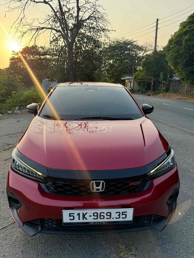 Honda City RS 2023 bản cao cấp có seensing