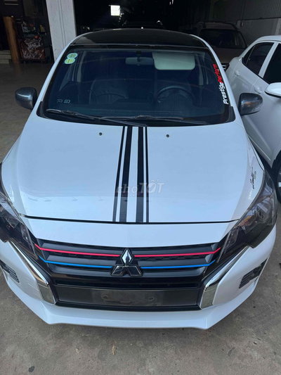 Mitsubishi Mirage Trắng Số sàn
