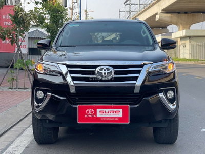 Fortuner V máy xăng 1 cầu sx 2018 29.000 km Nâu