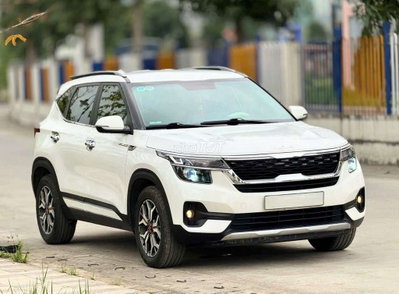 Kia Seltos 2021 1.4 Luxury Trắng