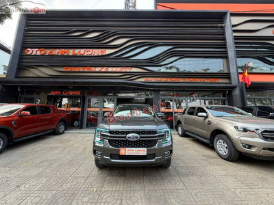 Xe Ford Ranger XLS 2.0L 4x4 AT 2024