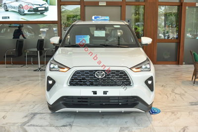 Xe Toyota Yaris Cross 1.5 D-CVT 2026