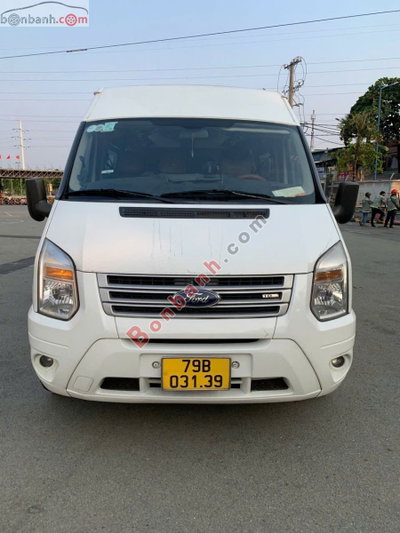 Xe Ford Transit Luxury 2019