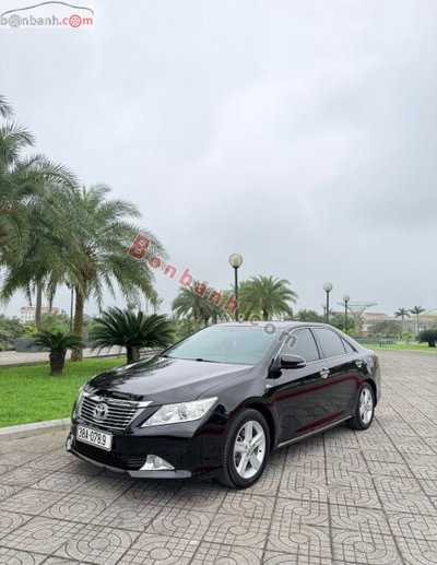 Xe Toyota Camry 2.5Q 2014