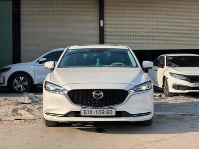Mazda 6 2022 Premium Trắng 29000 km
