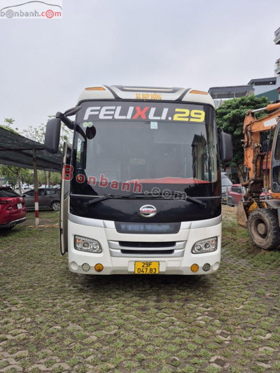 Xe Isuzu NPR 5.2 2017
