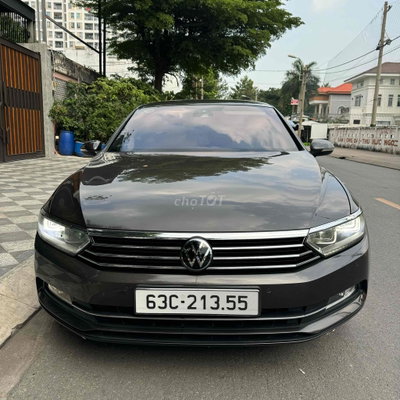 Volkswagen Passat 2016 1.8Turbo Ly hợp kép 7 cấp