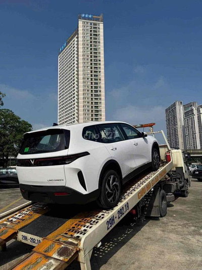LIMOGREEN MÀU TRẮNG SẴN XE