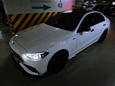 Mercedes-Benz C300 AMG 2023 Trắng