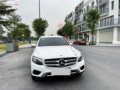 Xe Mercedes Benz GLC 250 4Matic 2018