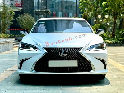 Xe Lexus ES 250 2019