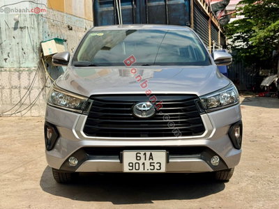 Xe Toyota Innova E 2.0 MT 2021
