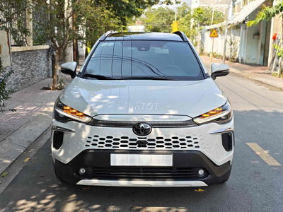 Toyota Corolla Cross Trắng