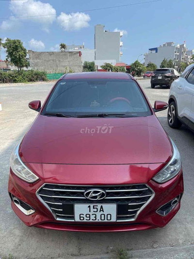 Hyundai Accent 2019 1.4 ATH - 10000 km