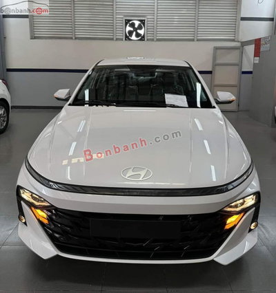 Xe Hyundai Accent 1.5 AT 2025