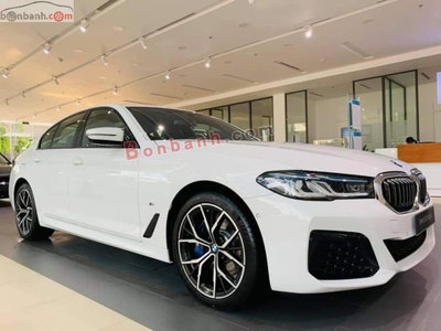 Xe BMW 5 Series 530i M Sport 2022