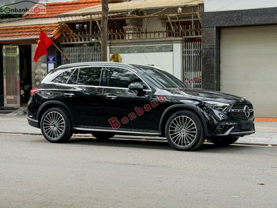 Xe Mercedes Benz GLC 300 4Matic 2023