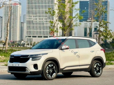 Xe Kia Seltos Luxury 1.5 AT 2025